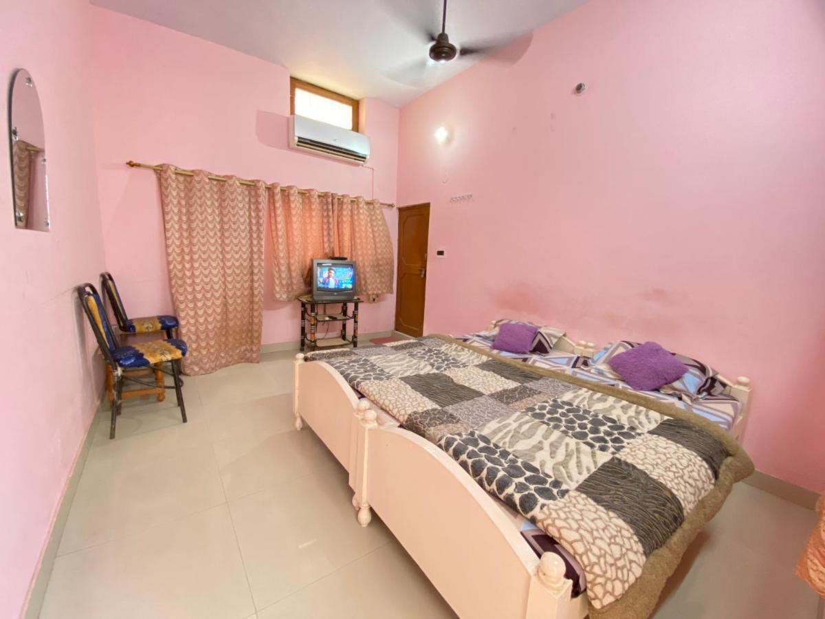 Hotel Shri Mahant Orchha 5 Mint Walking From Ram Raja Temple Kültér fotó